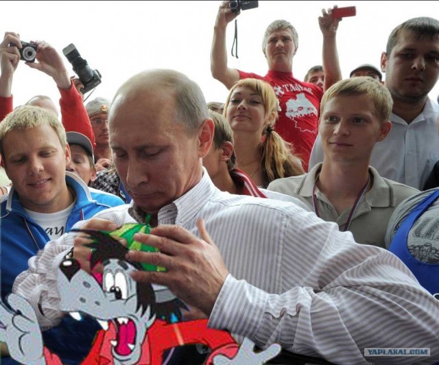 Ломаю спички, гну бумагу...