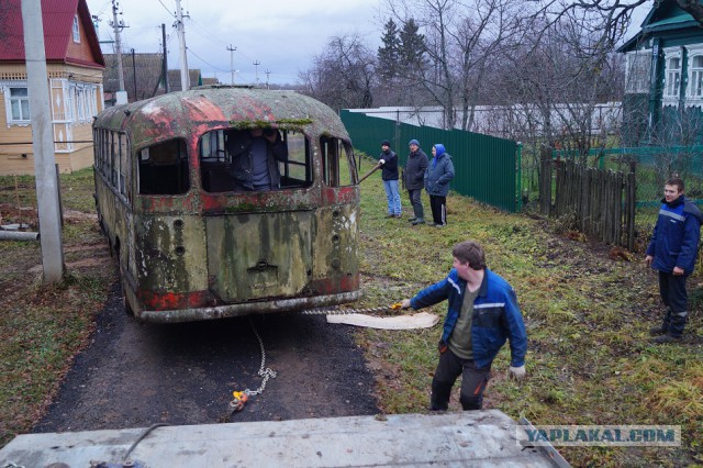 Подъем автобуса ЗИЛ 158...