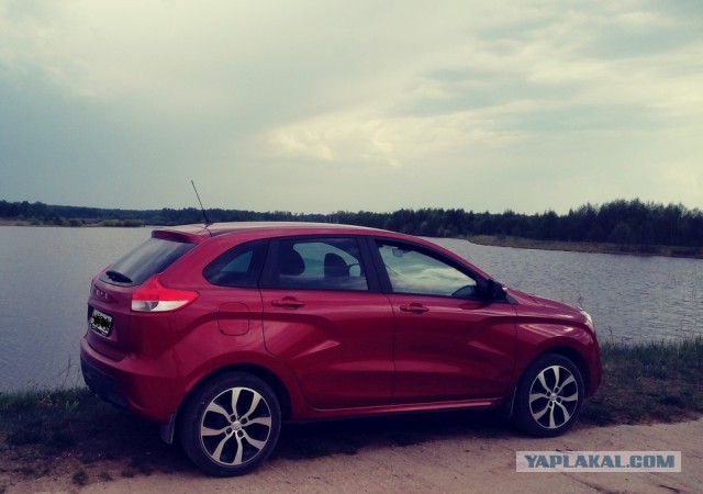 В России АвтоВАЗ в срочном порядке отзывает свежие модели Lada XRay 