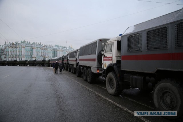 В Санкт-Петербурге сегодня на Невский проспект пускают по прописке