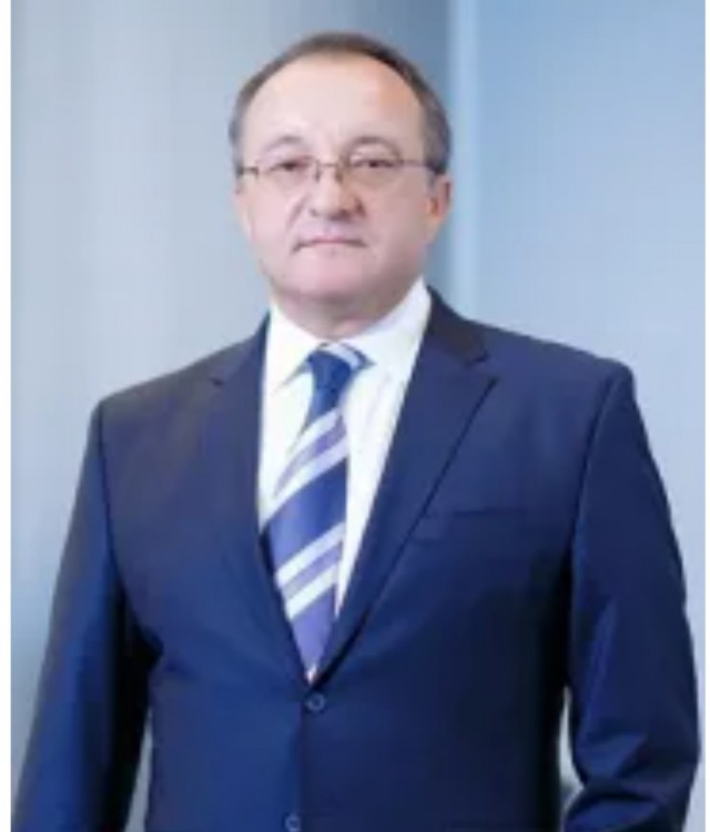 Вице-президент «Локо-Банка» разбилась, выпав из окна московской квартиры