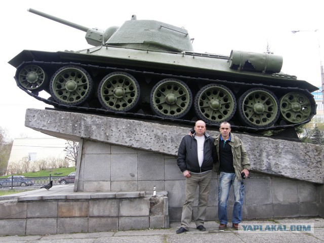 Танки.