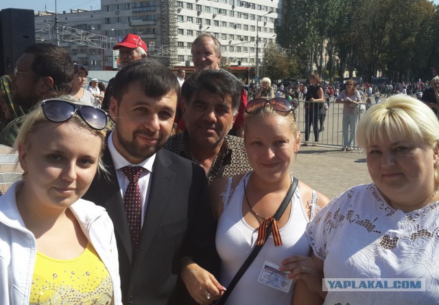 Битая укро техника в Донецке! парад