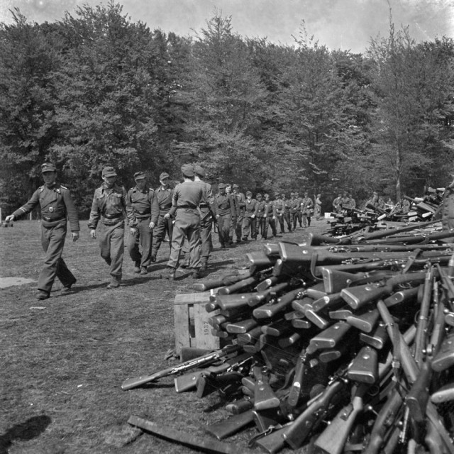 Редкие фотографии из военных архивов