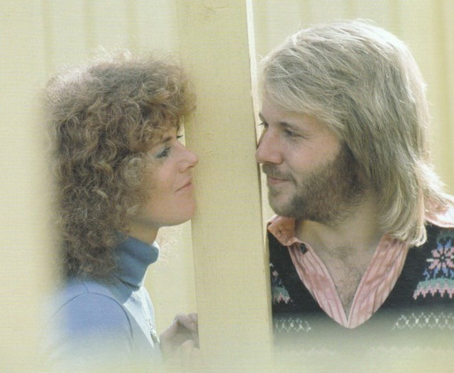 Непростая жизнь темноволосой солистки группы ABBA