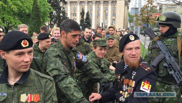ДНР Парад Победы