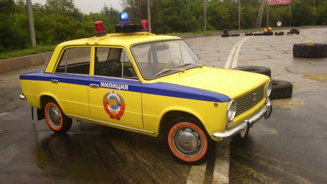 Полицейские Машины Мира