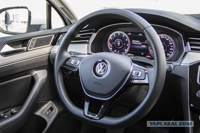 Новый Volkswagen Passat B8 - строгость и сдержанность (обзор)