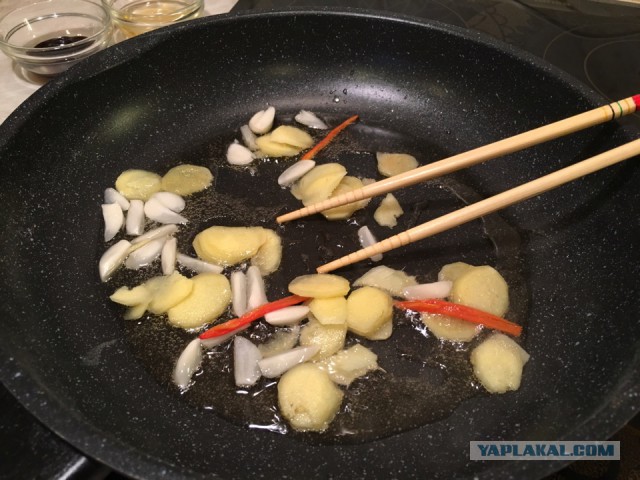 Кальмары (Three Cup Squid)