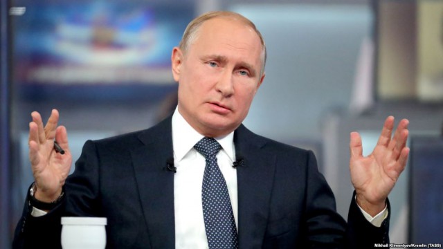 Путин продлил заморозку накопительной пенсии до конца 2021 года
