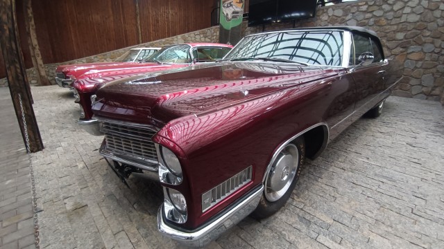 Oldsmobile Toronado Gen1 1966–70