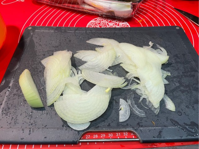 Открыл сезон