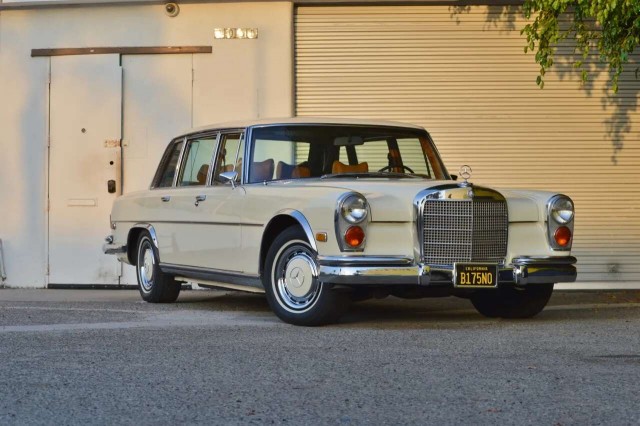 Накинули w108 на w223