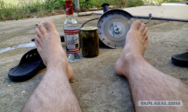 Мужская пародия на девушек из Instagram