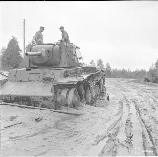 10 ударов 1944 года. 1 часть.
