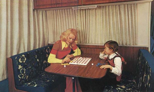 Винтажная реклама кемперов 70-х