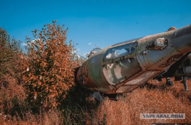 Отстойник повреждённой авиационной техники