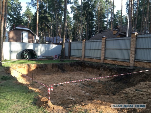 Гараж на даче. Осуществил мечту