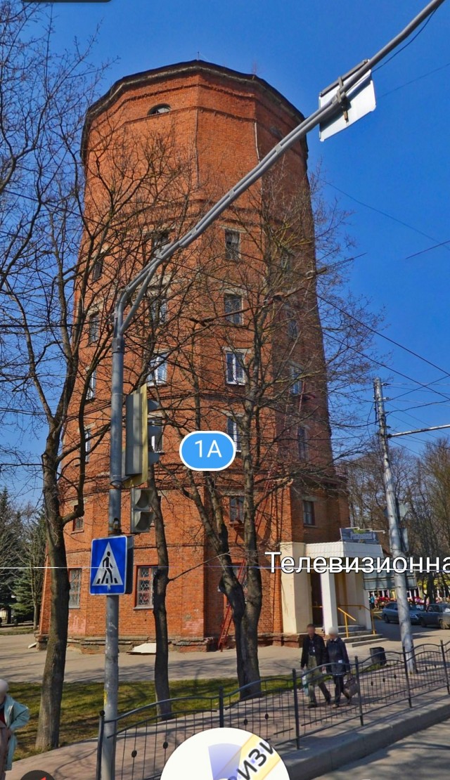 В Праге продают водонапорную башню, переделанную под жилье