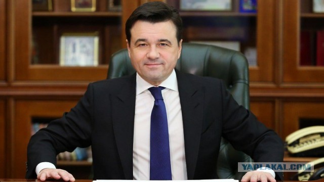 Обыски в УК "Паритет" в Щёлкове, где накануне недовольную местную переехала беспредельщица на Audi