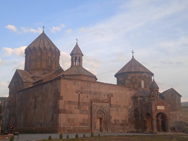 В Армению в октябре