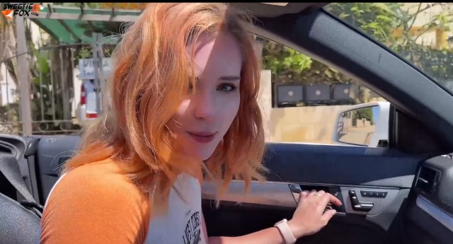 Порноактриса Sweetie Fox из Екатеринбурга взяла ежегодную премию PornHub Awards
