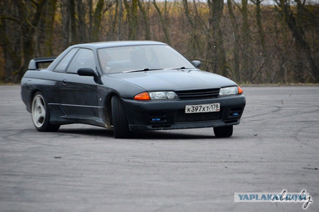 Nissan GT-R R32: высокотехнологичная 25лет ракета
