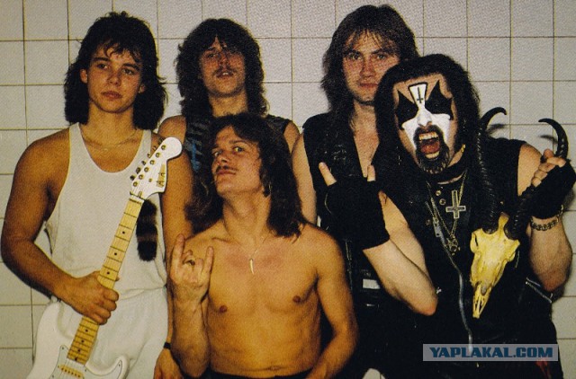Как выглядели культовые рок-группы в самом начале карьеры