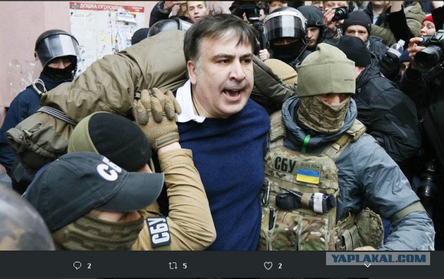 Саакашвилли угрожает прыгнуть с крыши