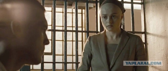 Актриса, которая постоянно играет императриц: 55-летняя Наталья Суркова
