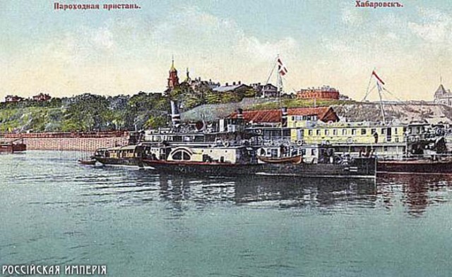 Россійская Иперія на цветнихъ открыткахъ