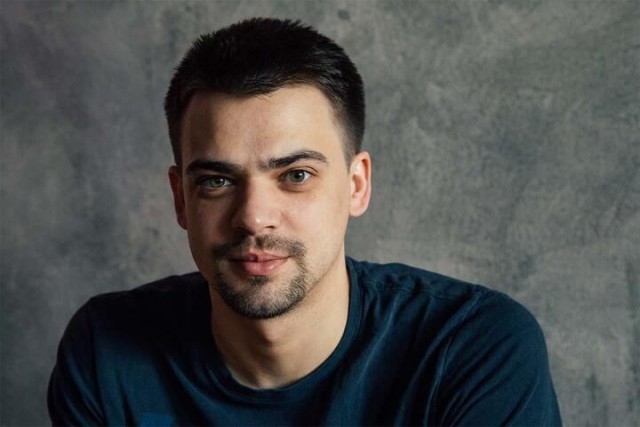 Суд в Беларуси приговорил к восьми годам колонии Эдуарда Бабарико. Его отец был соперником Лукашенко на выборах 2020 года и получил 14 лет лишения свободы