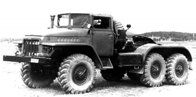 Урал 375