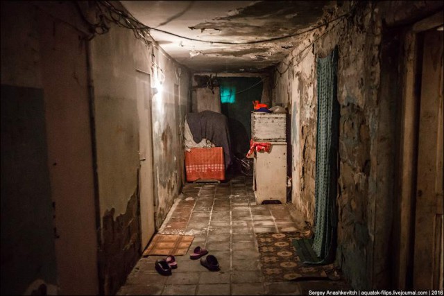 Добро пожаловать в Ад. Как живут в Баку беженцы из Карабаха