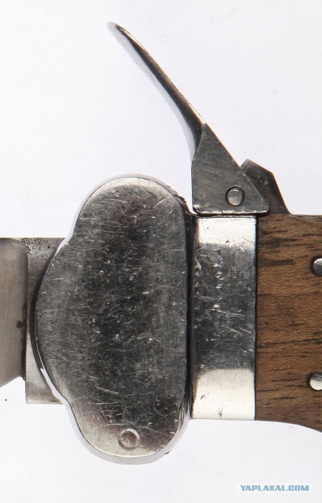 «Luftwaffe Fallschirmjäger-Messer» - инерционный нож-стропорез Люфтваффе.