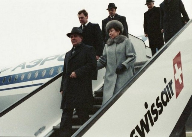 От Хрущёвой до Путиной: Что носили первые леди CССР и России
