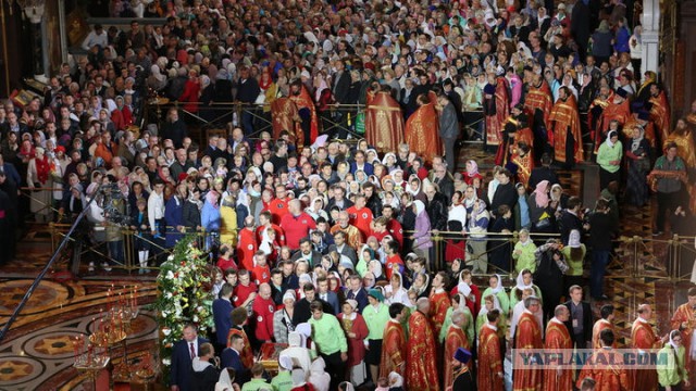 РПЦ просит запретить в Югре «бесовской» праздник красок