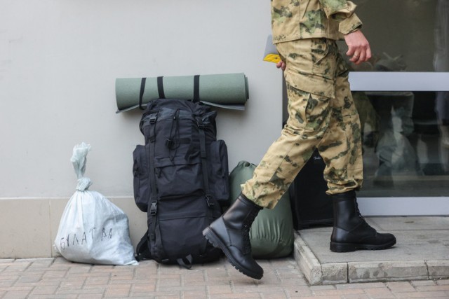 Госдума приняла закон о повышении срока пребывания в запасе на пять лет