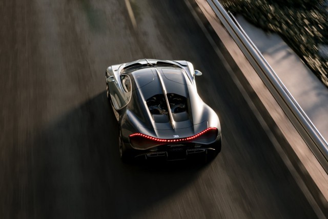 Bugatti представила свою новую модель гиперкар Tourbillon