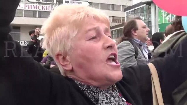 Когда просто потролил Пакьяо, но тот неожиданно согласился на реальный бой