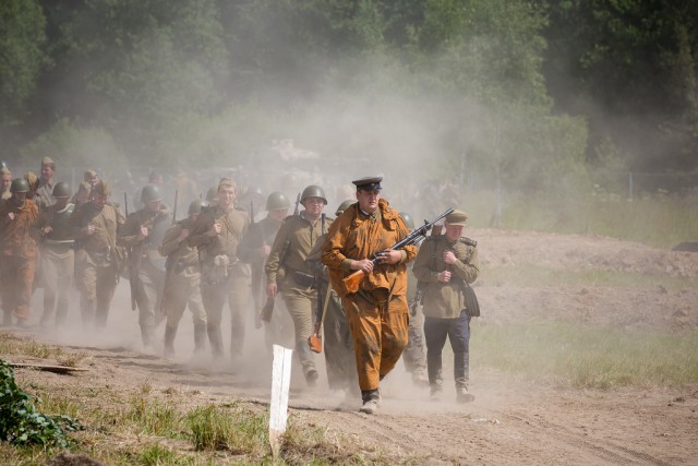 От поражения до победы. 1941-1944 реконструкция.