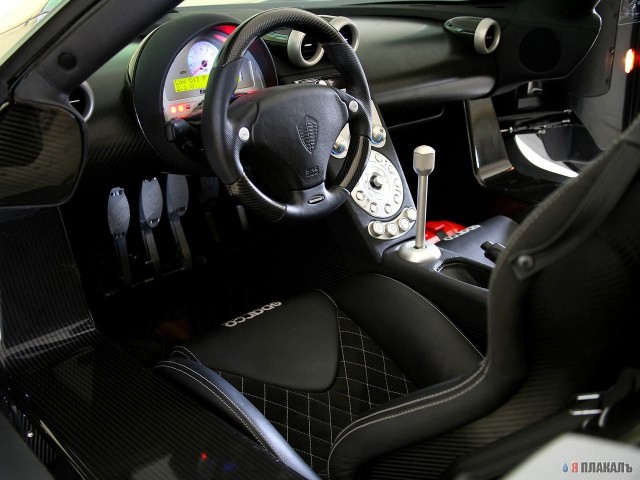 Супер машинка!  Koenigsegg_ccx