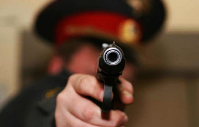 В Хакасии боец нацгвардии выстрелил в ягодицу напавшего на него спортсмена