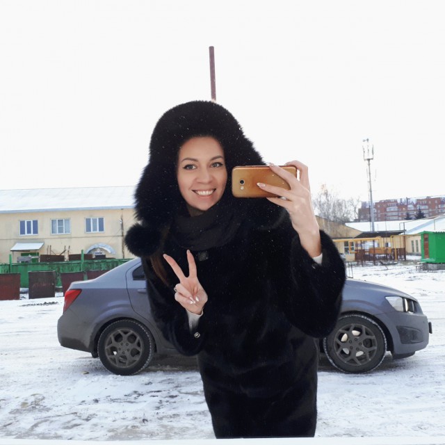 Фото девушек из социальных сетей