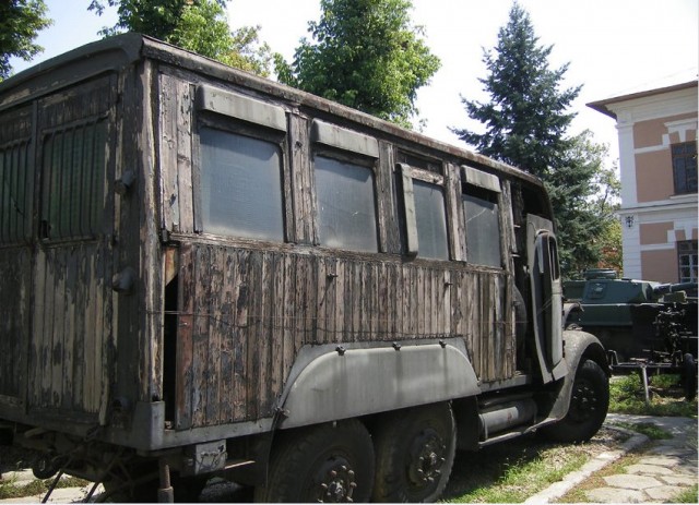 Игра на ЯПе: Угадай АВТО-3