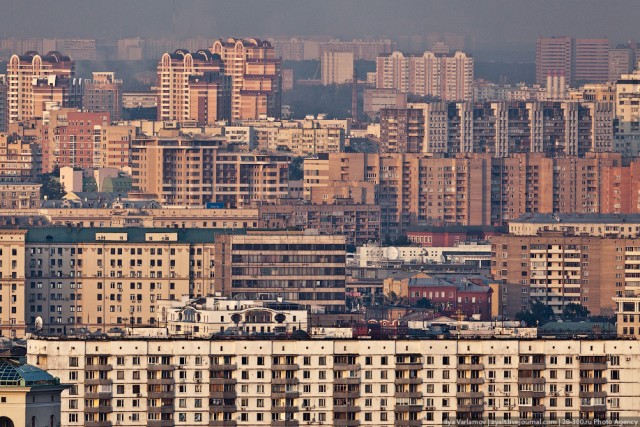 Высотная Москва - вид из "телескопа"
