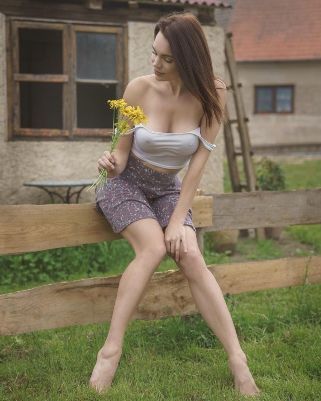 Женщины всякие разные 4