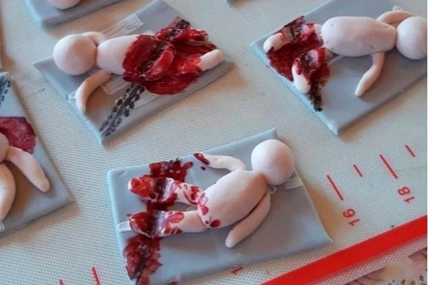 В Новосибирске женщина испекла своей племяннице такие вот кексы в честь получения той водительских прав