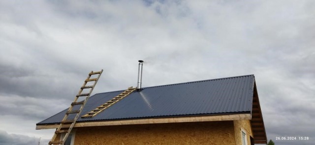 Дачный домик с баней часть 2