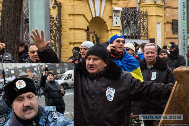 В Киеве тысячи людей спели в метро Гимн Украины